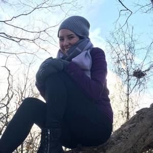 Meet your Posher, Haley